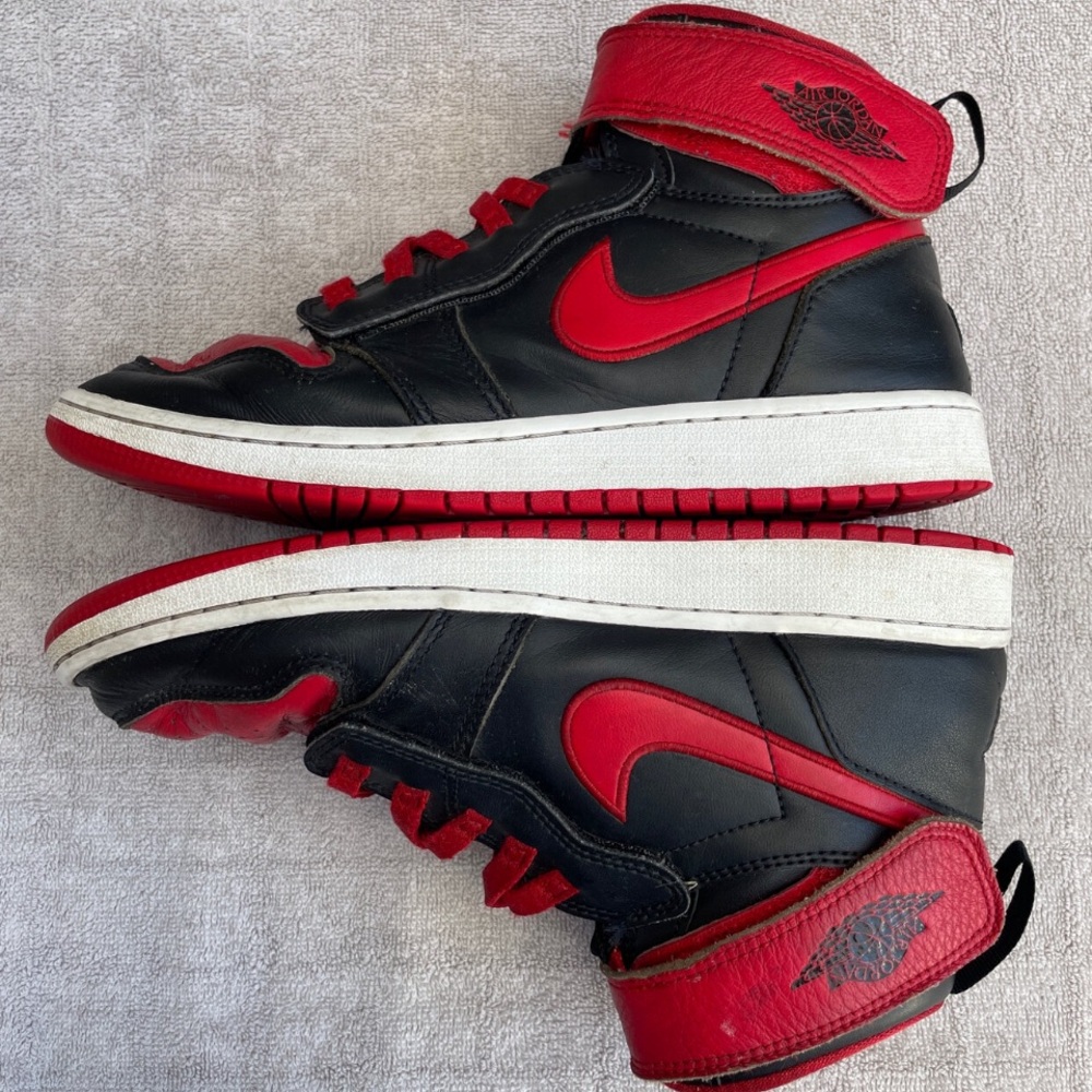 Boys Nike Air Jordan sneakers